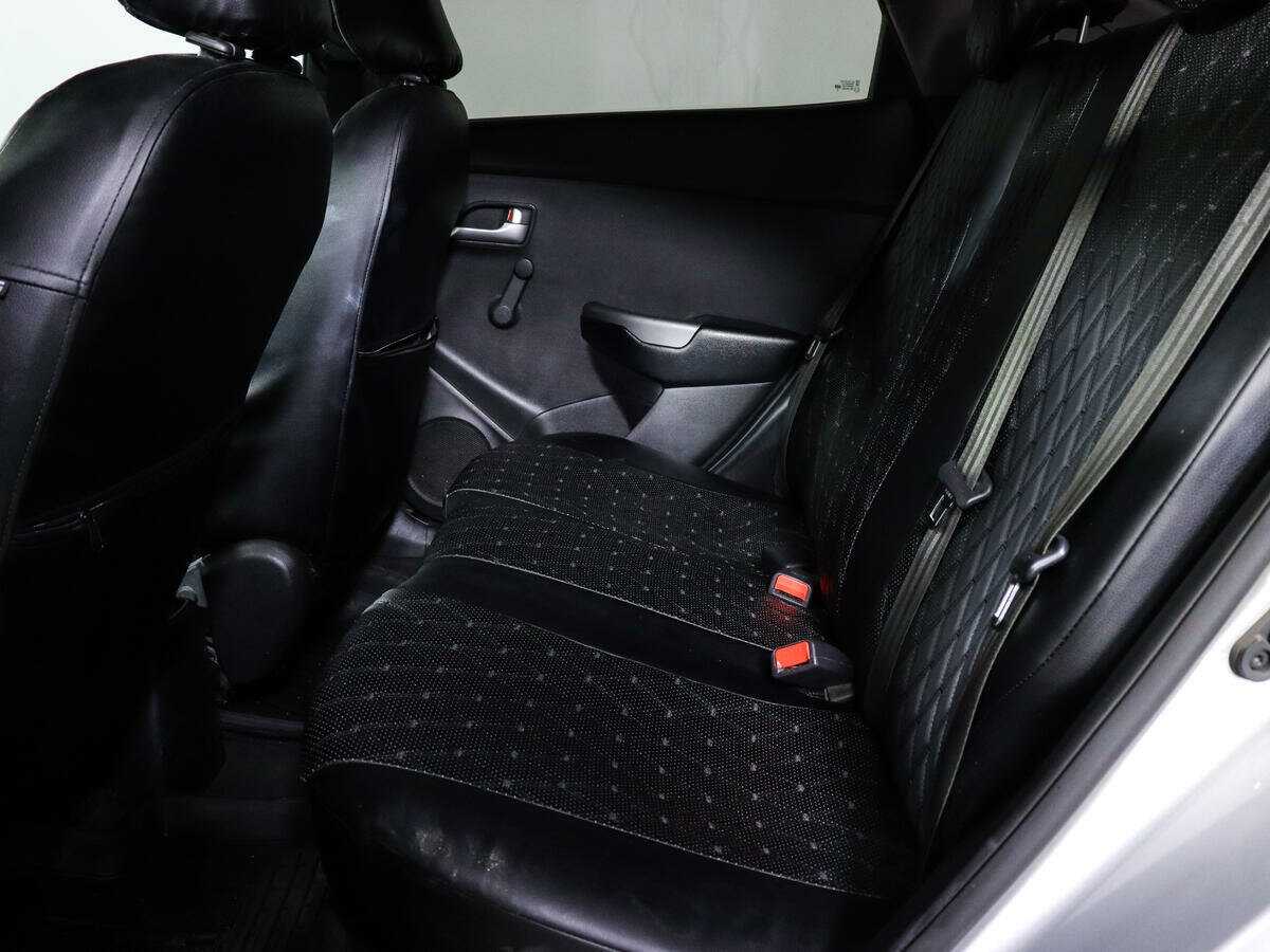 Kia Rio б/у, 2017, Автоматическая. Фото: #9