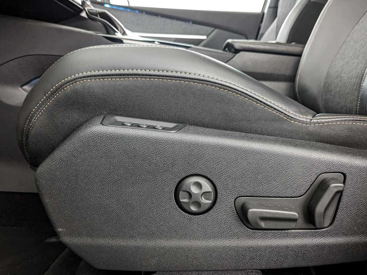 Peugeot 3008 б/у, 2018, Автоматическая. Фото: #19