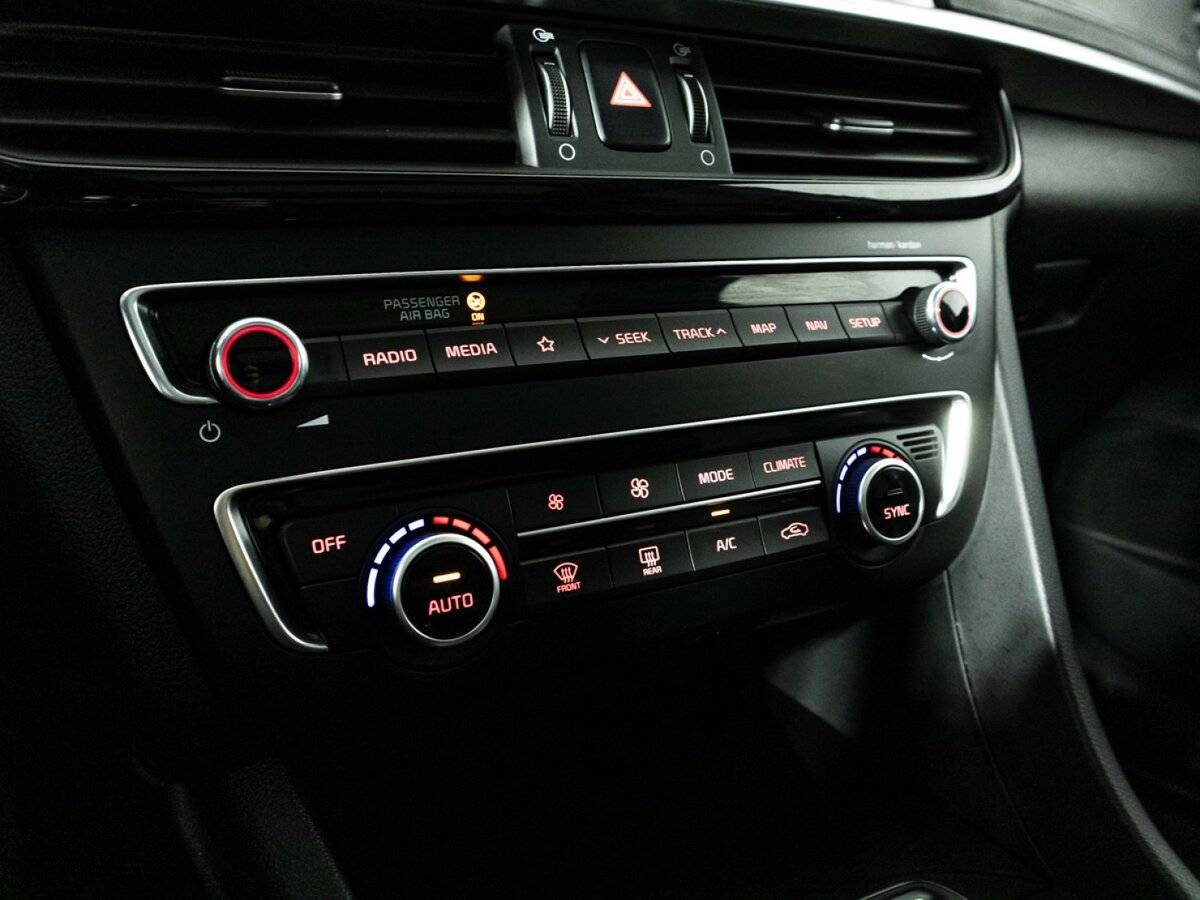 Kia Optima б/у, 2019, Автоматическая. Фото: #18