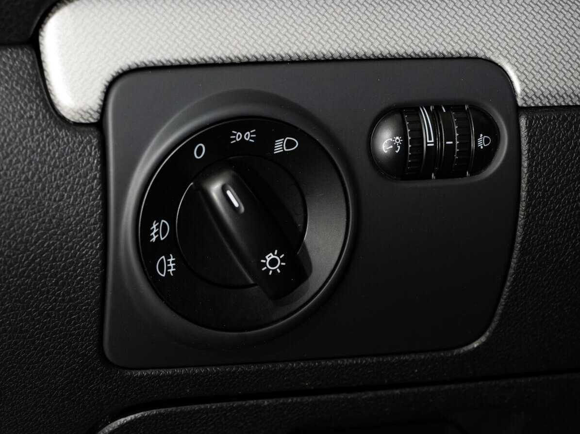 Volkswagen Golf б/у, 2012, Механическая. Фото: #16