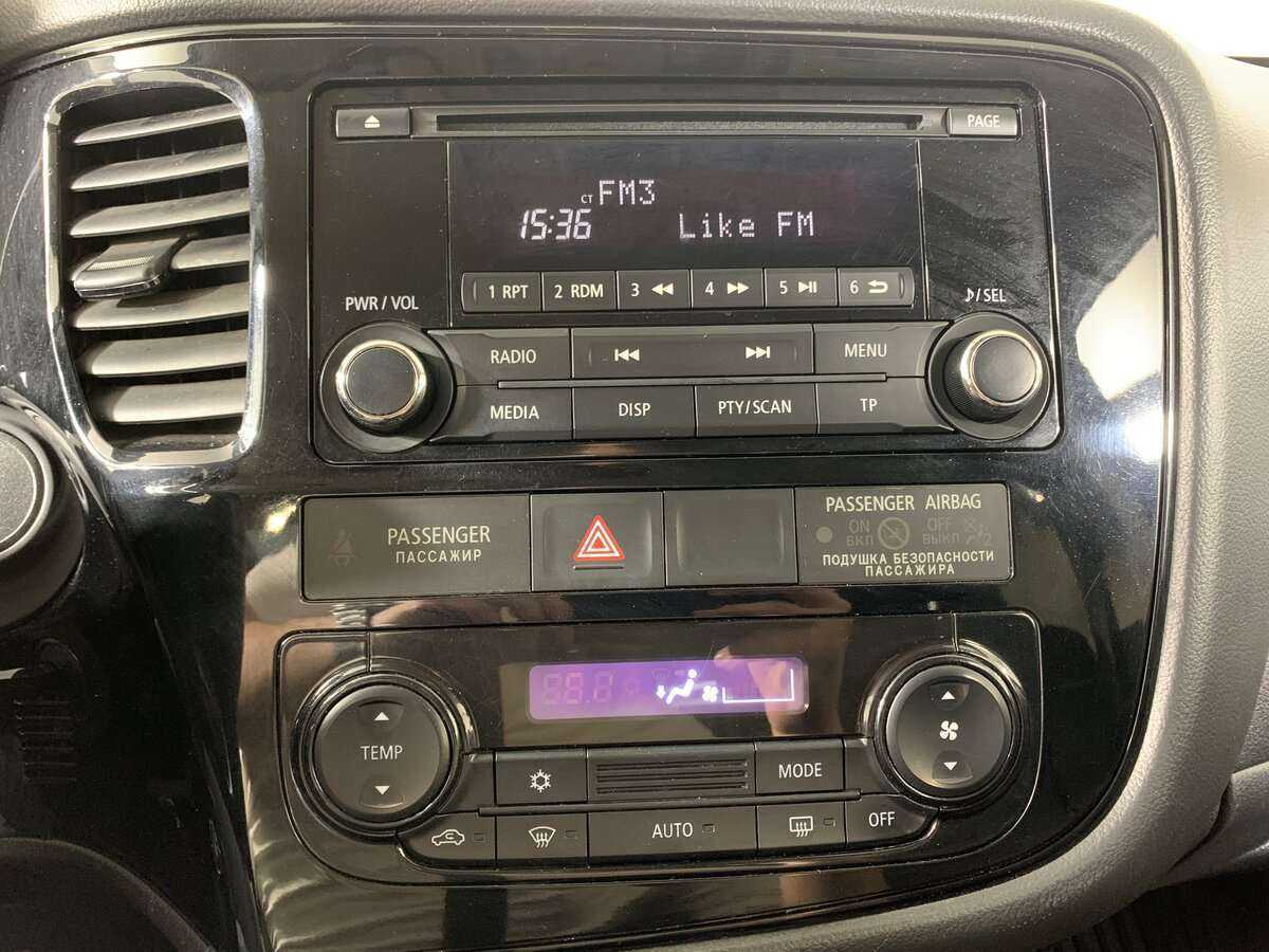 Mitsubishi Outlander б/у, 2018, Вариатор. Фото: #13