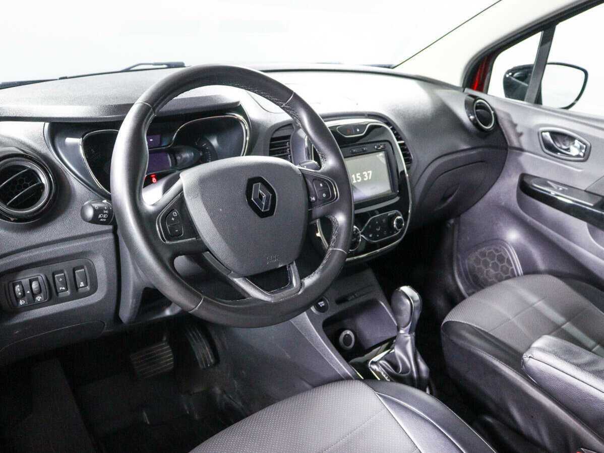 Renault Kaptur б/у, 2020, Автоматическая. Фото: #13