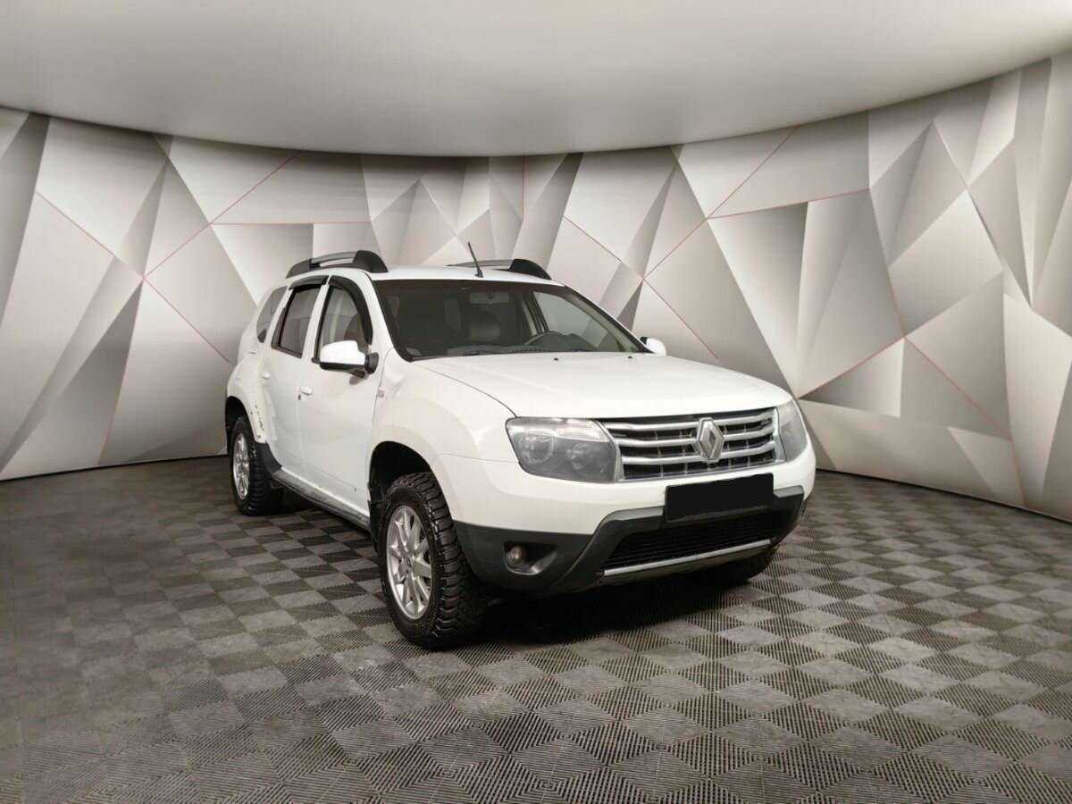 Renault Duster б/у, 2012, Механическая. Фото: #2