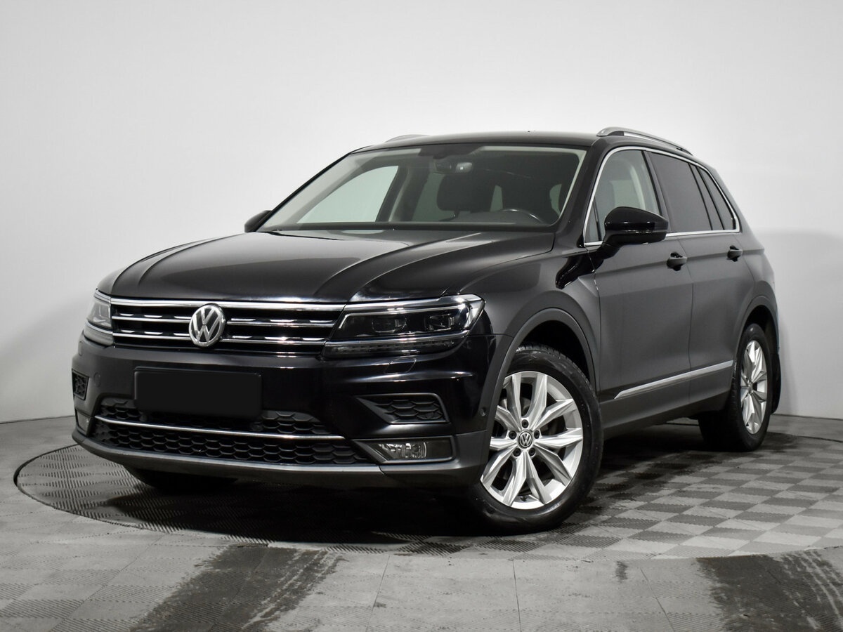 Volkswagen Tiguan б/у, 2017, Роботизированная. Посмотреть фото