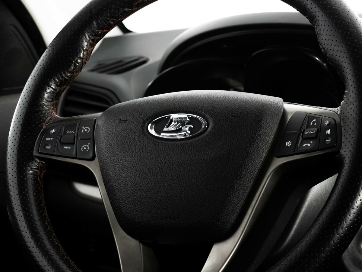 Lada (ВАЗ) Vesta б/у, 2017, Механическая. Фото: #8