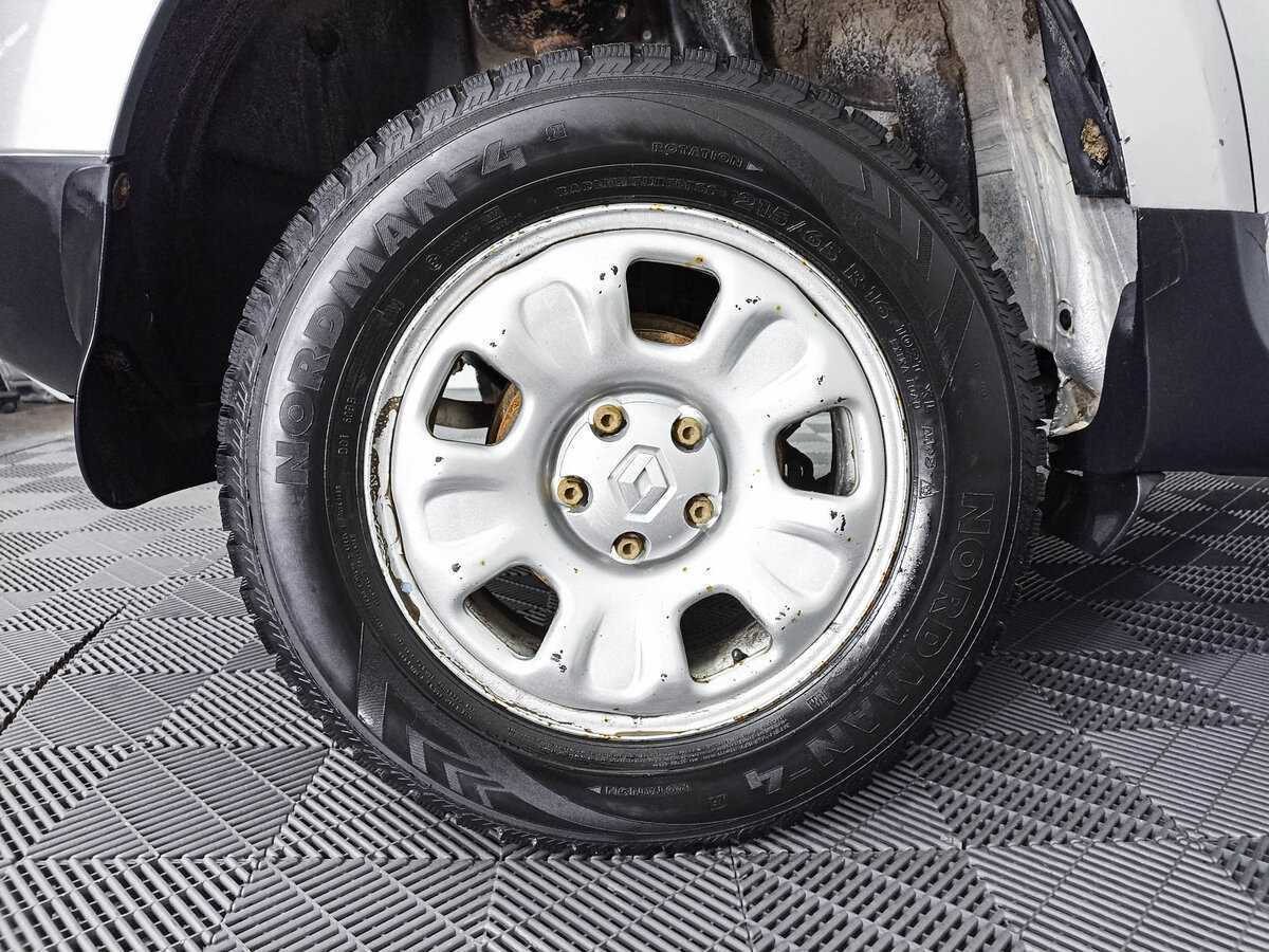 Renault Duster б/у, 2013, Механическая. Фото: #15