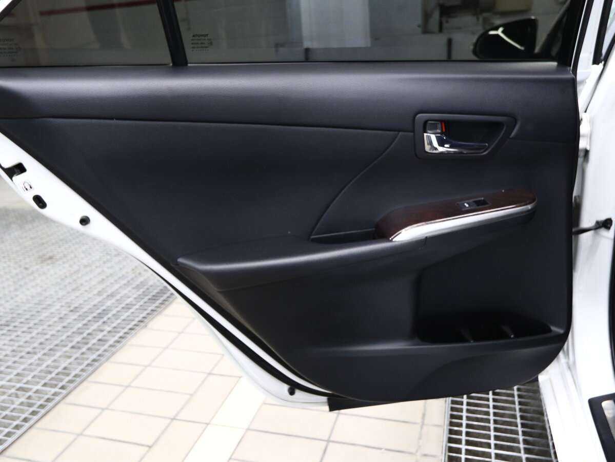 Toyota Camry б/у, 2016, Автоматическая. Фото: #9