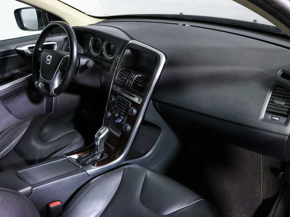 Volvo XC60 б/у, 2012, Автоматическая. Фото: #9