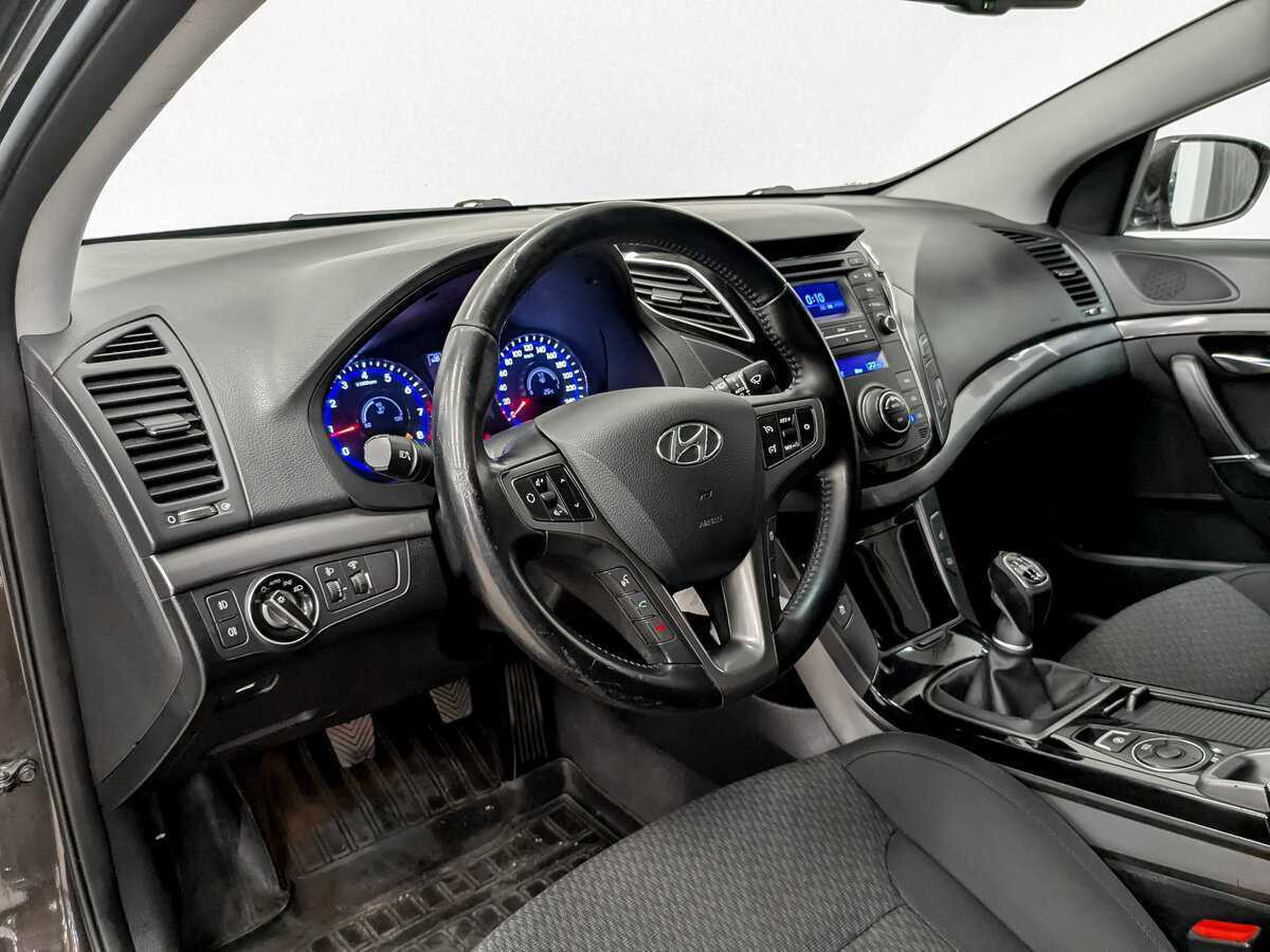 Hyundai i40 б/у, 2016, Автоматическая. Фото: #15