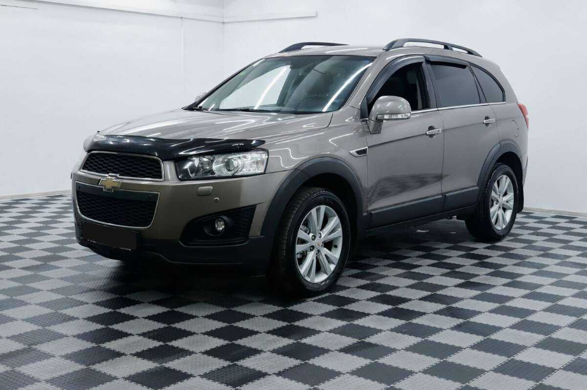 Chevrolet Captiva б/у, 2015, Автоматическая. Фото: #0