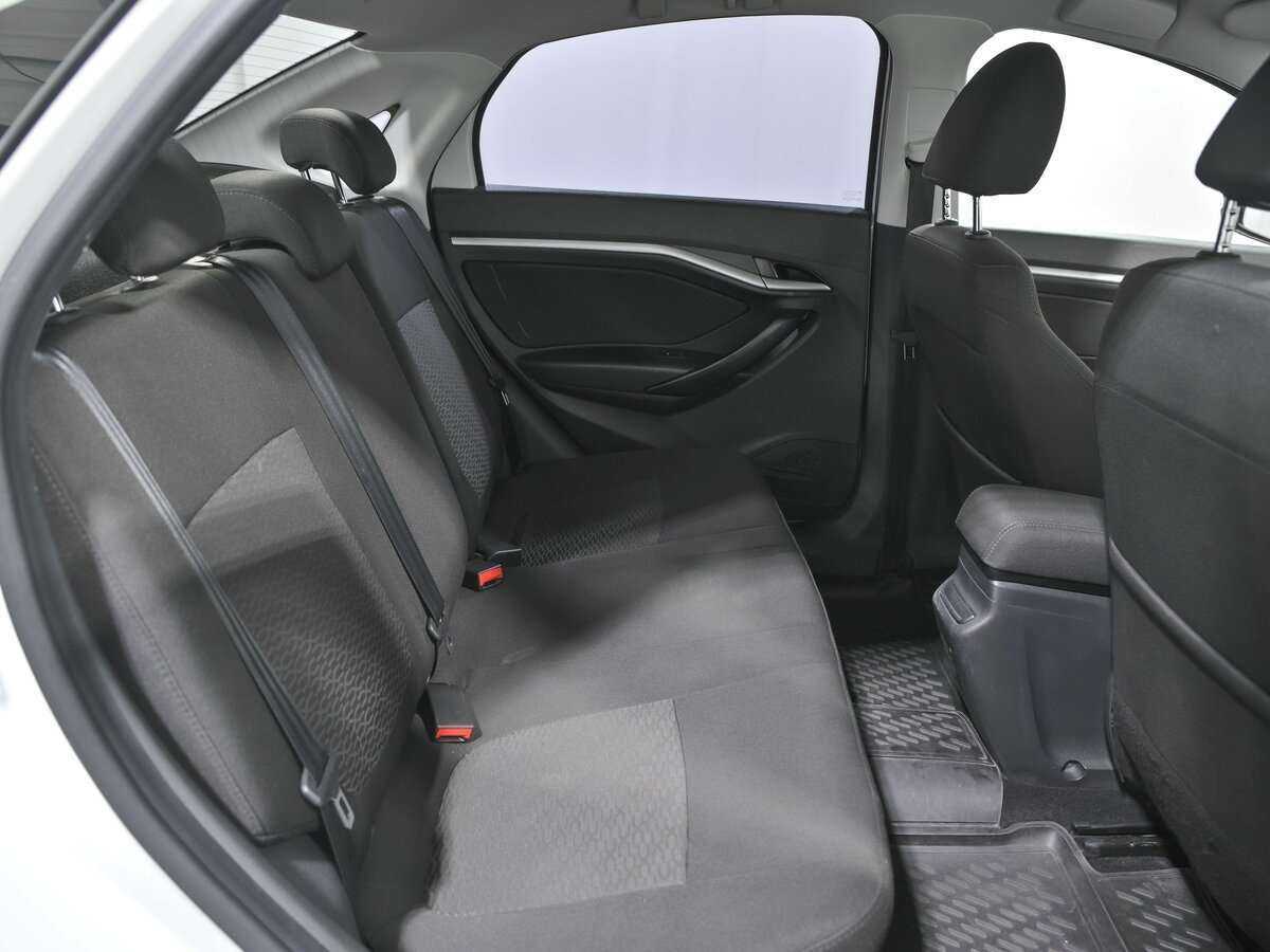 Lada (ВАЗ) Vesta б/у, 2018, Механическая. Фото: #14