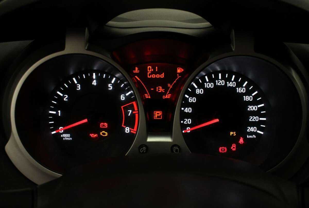 Nissan Juke б/у, 2012, Вариатор. Фото: #7