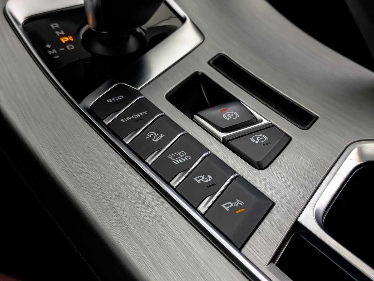 Geely Coolray б/у, 2021, Роботизированная. Фото: #16