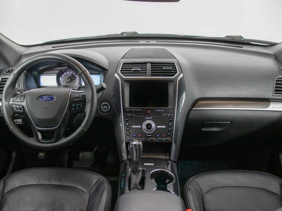 Ford Explorer б/у, 2018, Автоматическая. Фото: #13