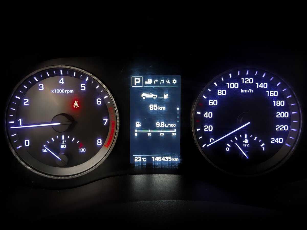 Hyundai Tucson б/у, 2015, Автоматическая. Фото: #12