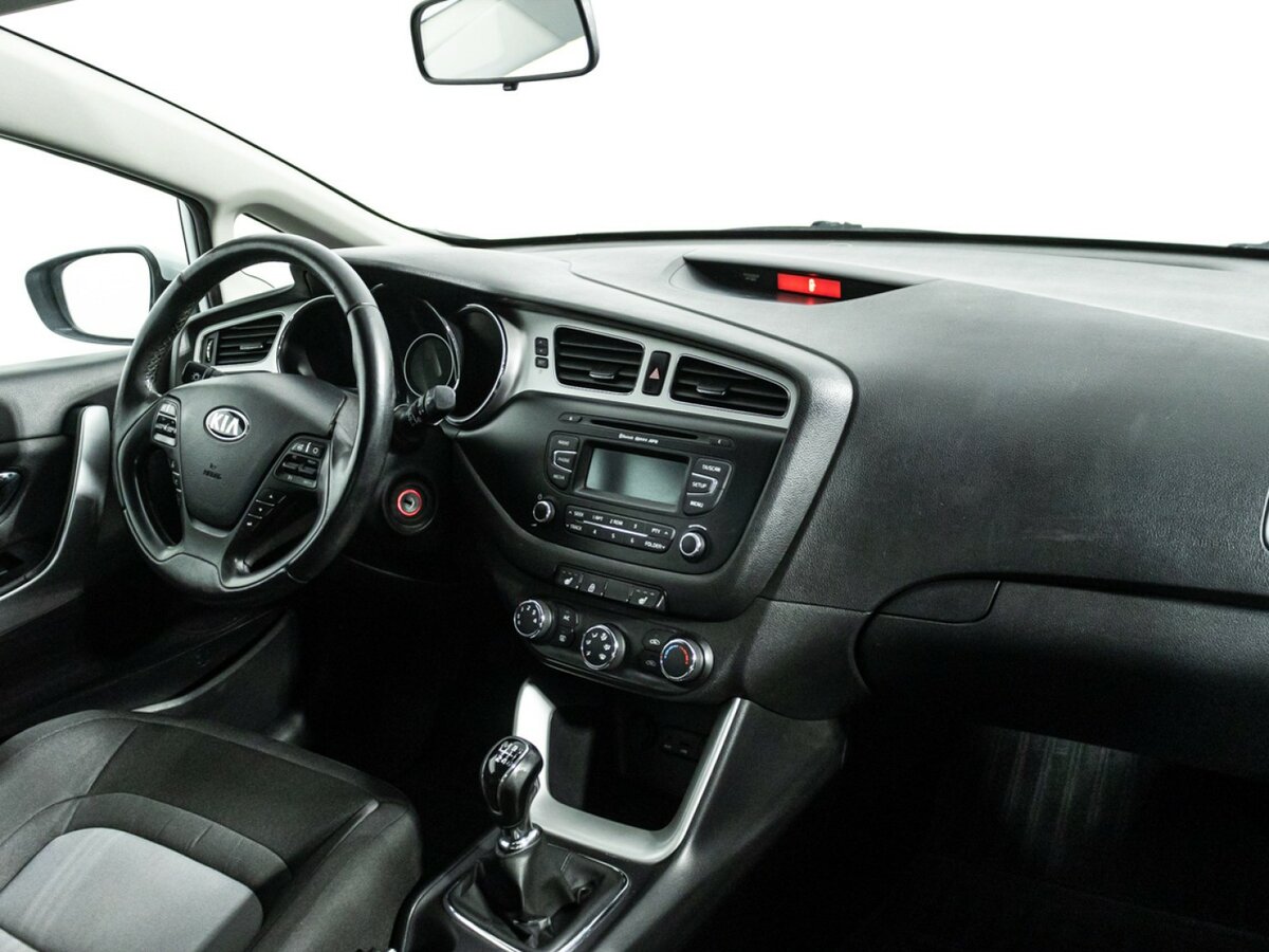 Kia Ceed б/у, 2013, Механическая. Фото: #8