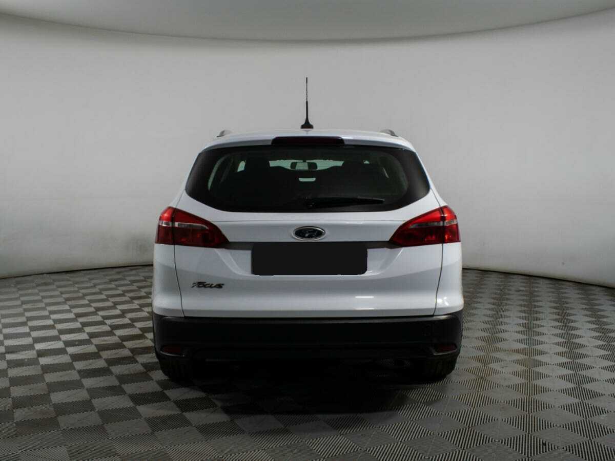 Ford Focus б/у, 2017, Механическая. Фото: #5