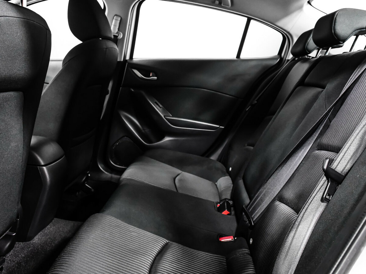 Mazda 3 б/у, 2015, Автоматическая. Фото: #10