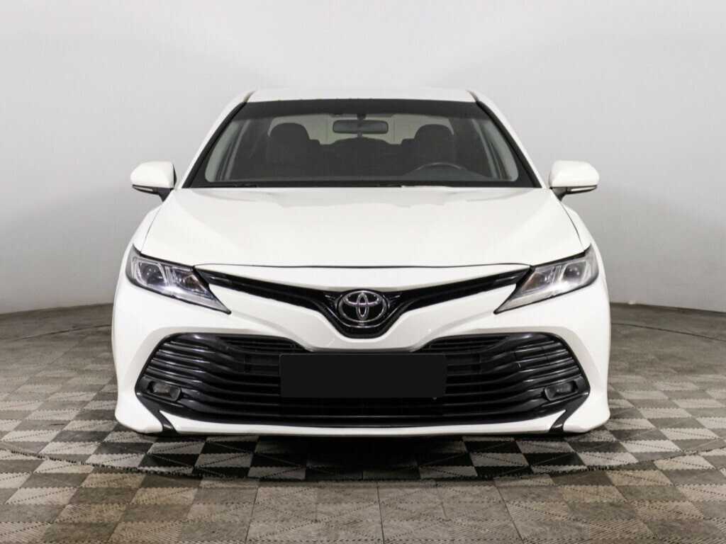 Toyota Camry б/у, 2018, Автоматическая. Фото: #1