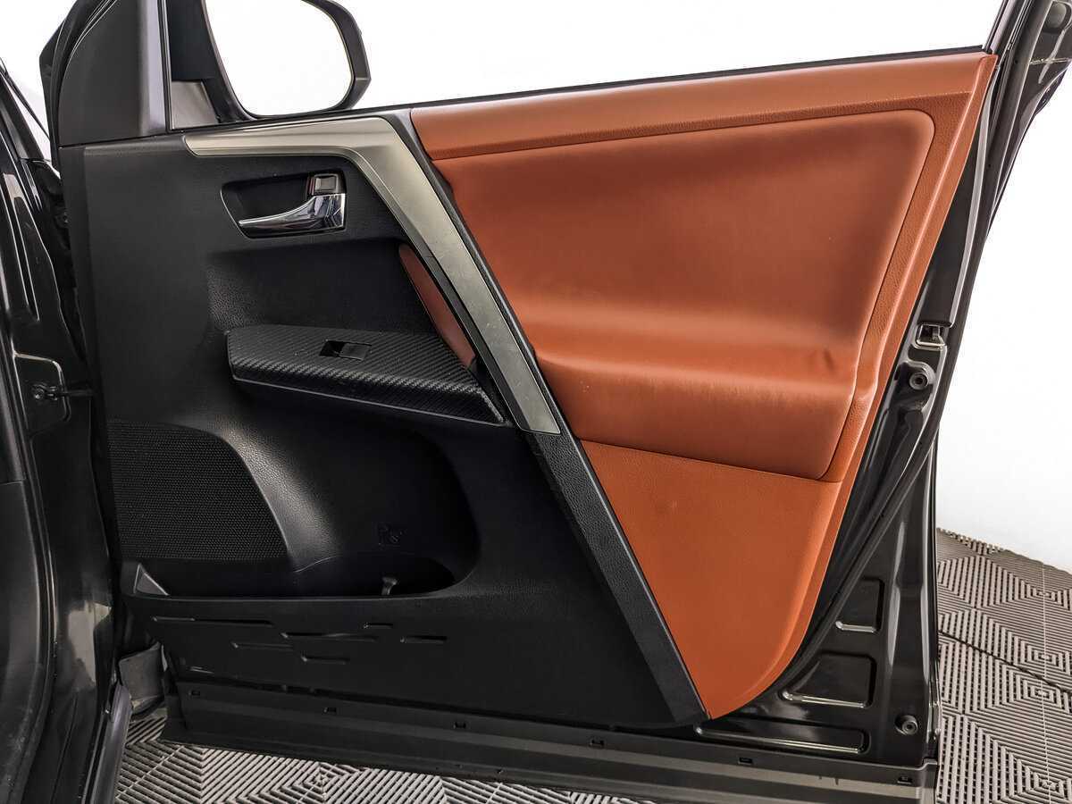 Toyota RAV4 б/у, 2013, Автоматическая. Фото: #20