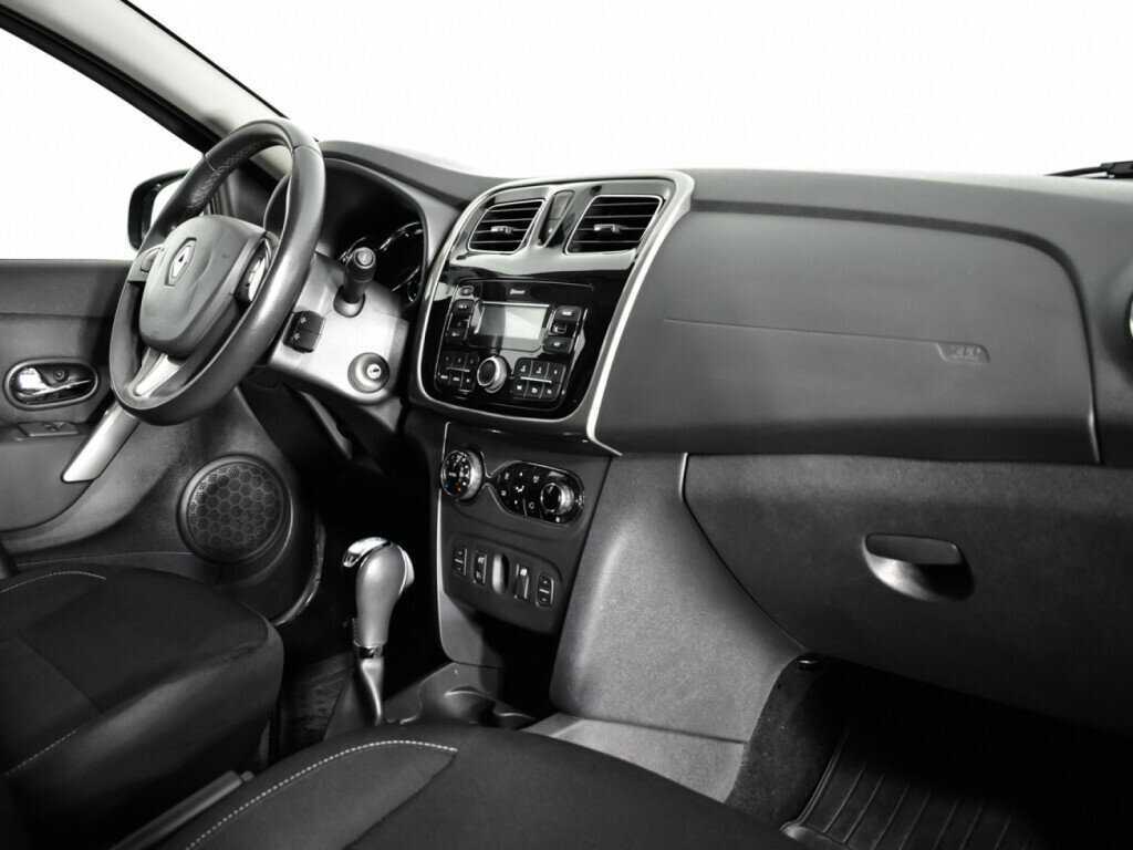 Renault Sandero б/у, 2017, Автоматическая. Фото: #8