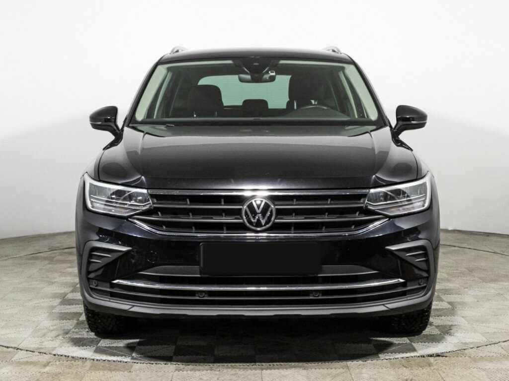 Volkswagen Tiguan б/у, 2021, Роботизированная. Фото: #1
