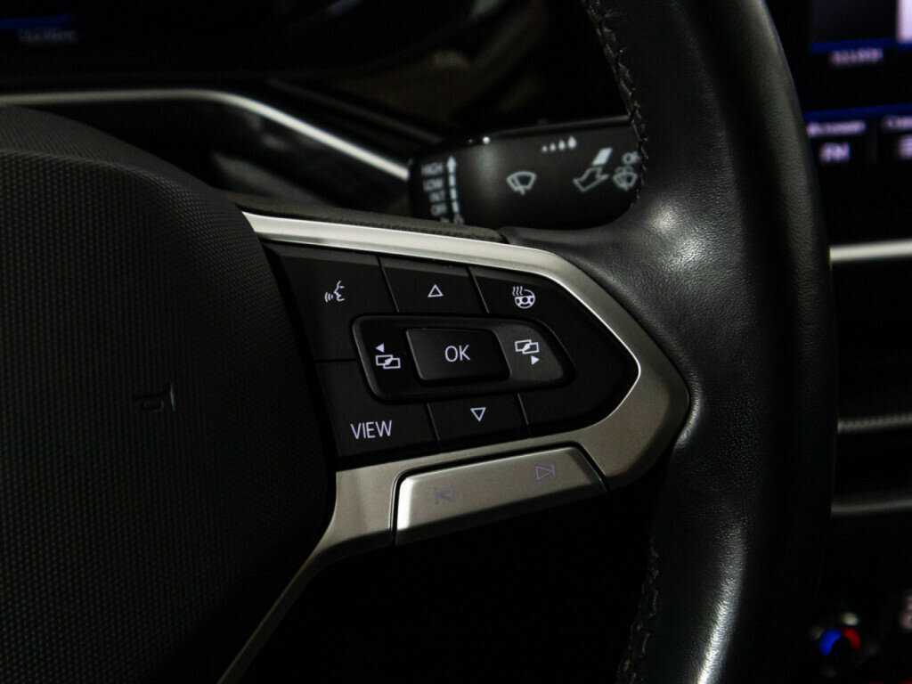 Volkswagen Polo б/у, 2021, Автоматическая. Фото: #16