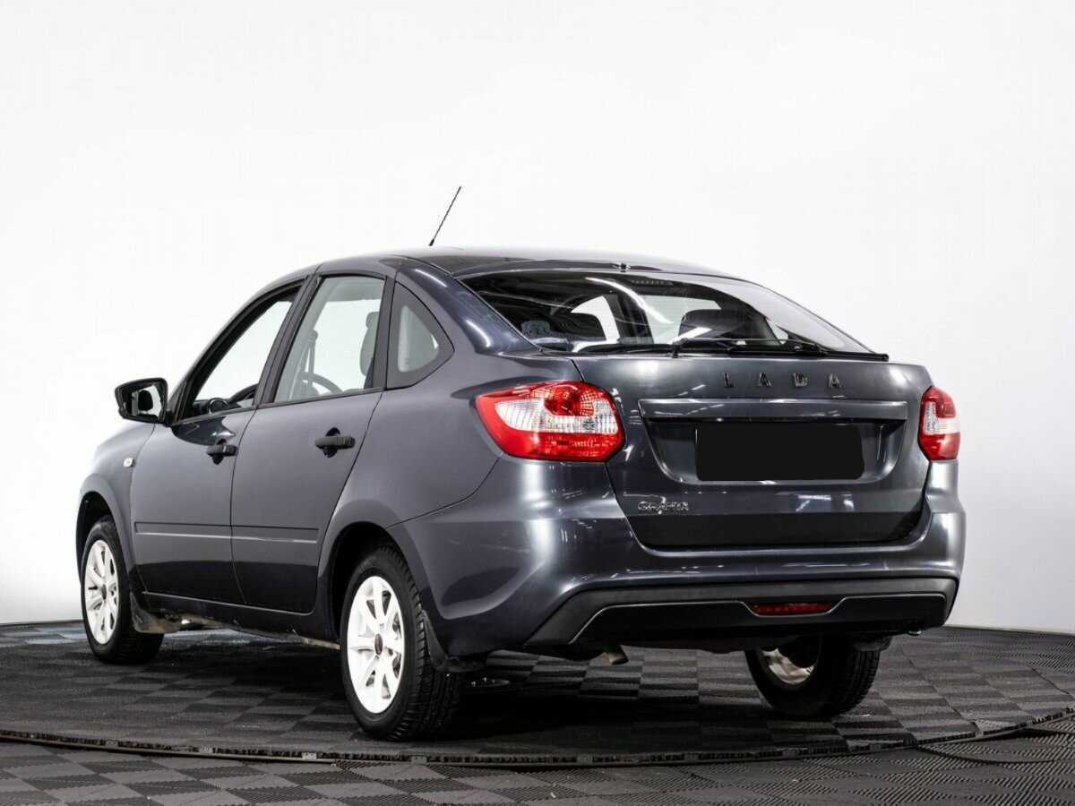 Lada (ВАЗ) Granta б/у, 2018, Механическая. Фото: #5