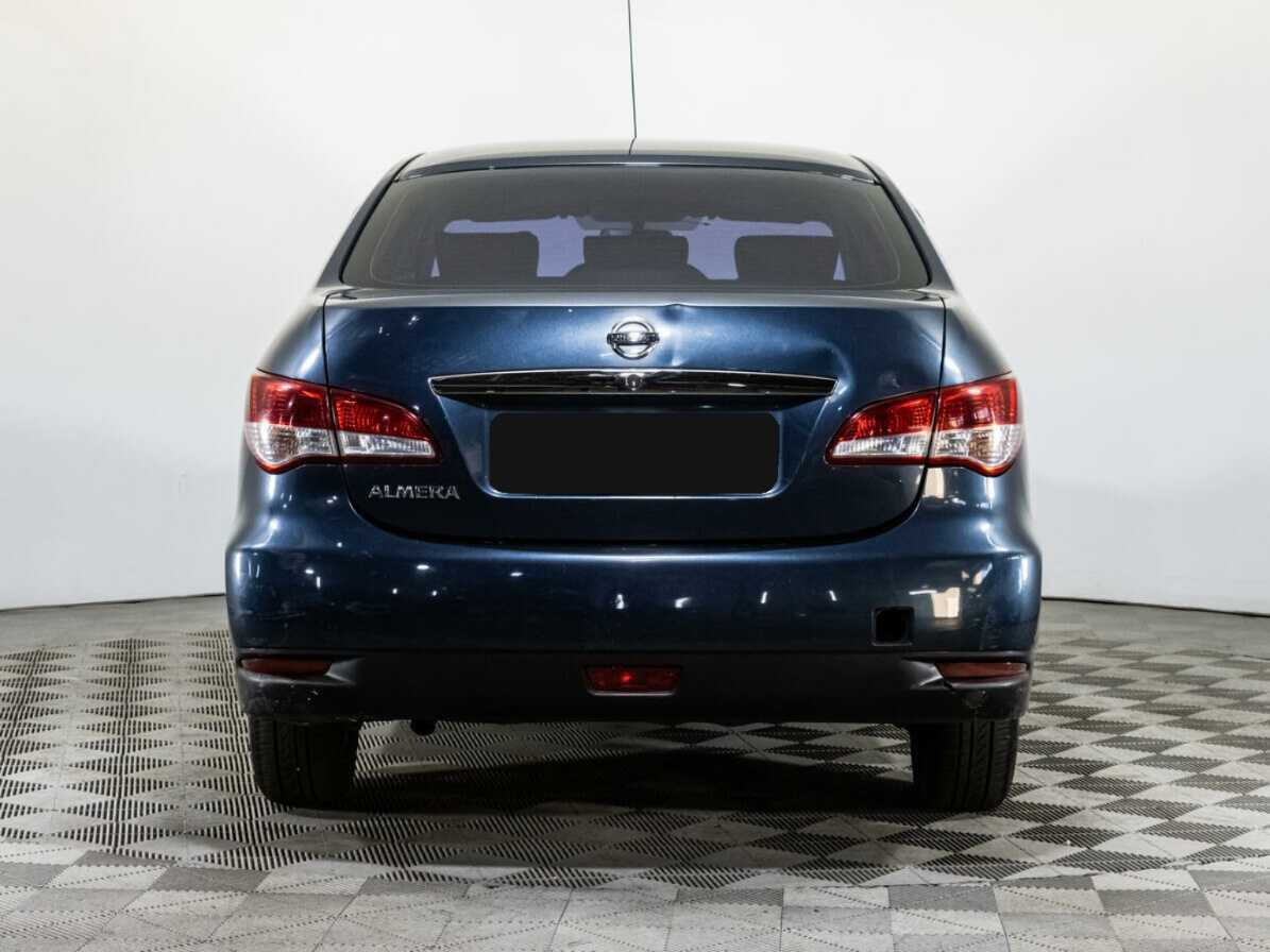 Nissan Almera б/у, 2016, Механическая. Фото: #5