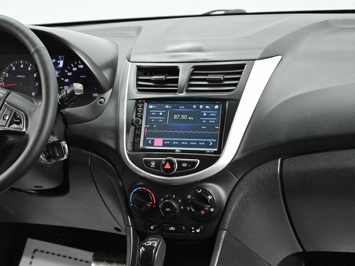 Hyundai Solaris б/у, 2014, Автоматическая. Фото: #8