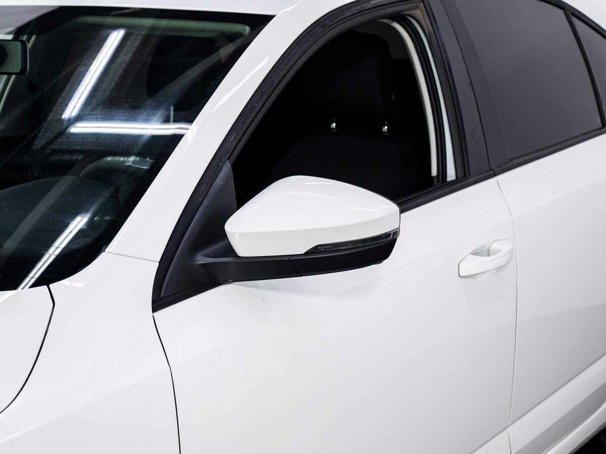 Skoda Octavia б/у, 2019, Механическая. Фото: #6