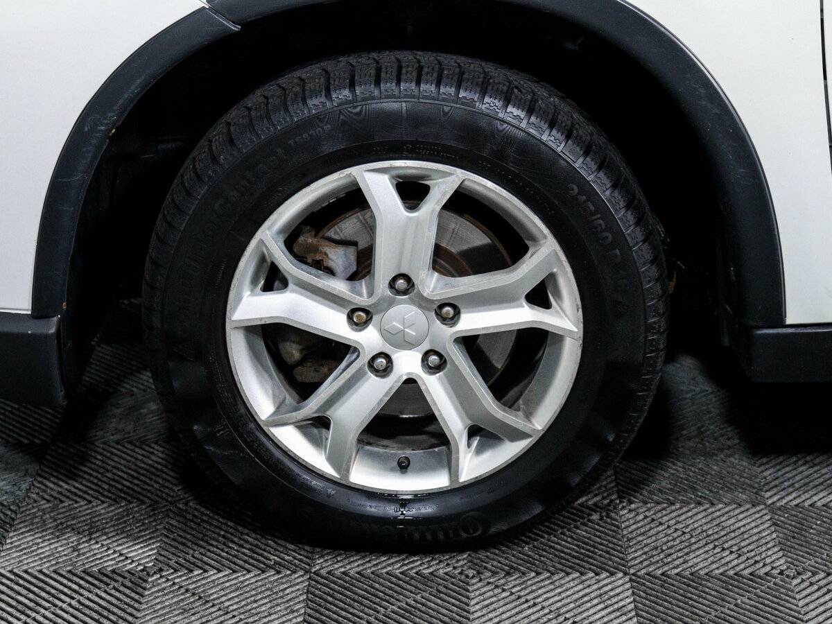 Mitsubishi Outlander б/у, 2015, Вариатор. Фото: #11