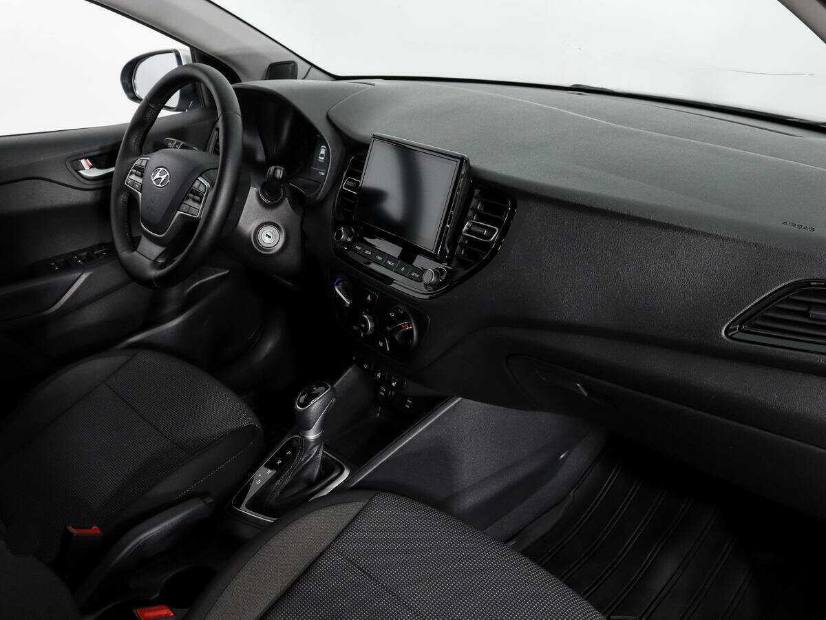 Hyundai Solaris б/у, 2021, Автоматическая. Фото: #9