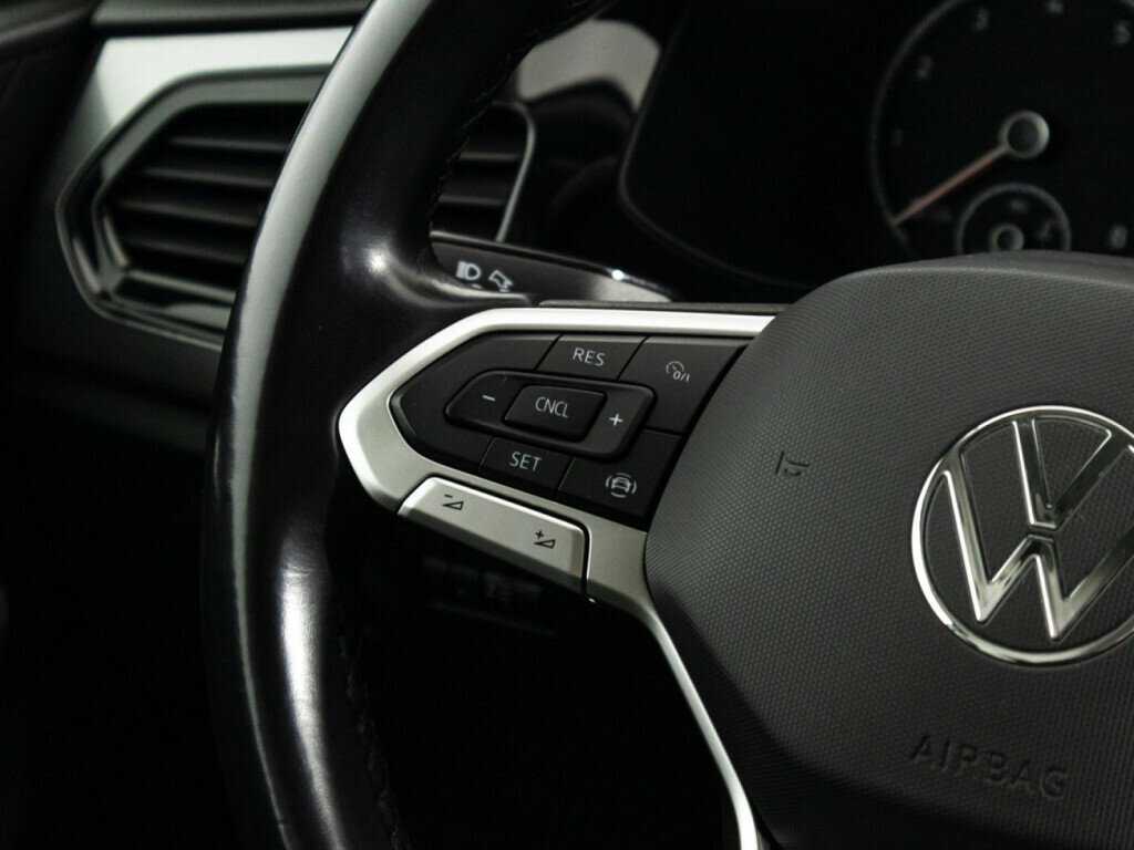 Volkswagen Polo б/у, 2021, Автоматическая. Фото: #17