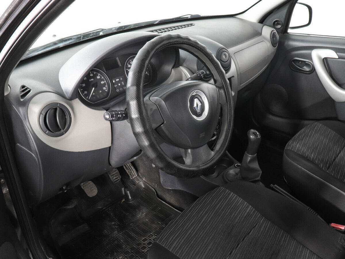 Renault Sandero б/у, 2012, Механическая. Фото: #4