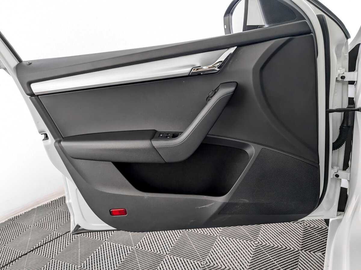 Skoda Octavia б/у, 2019, Автоматическая. Фото: #18