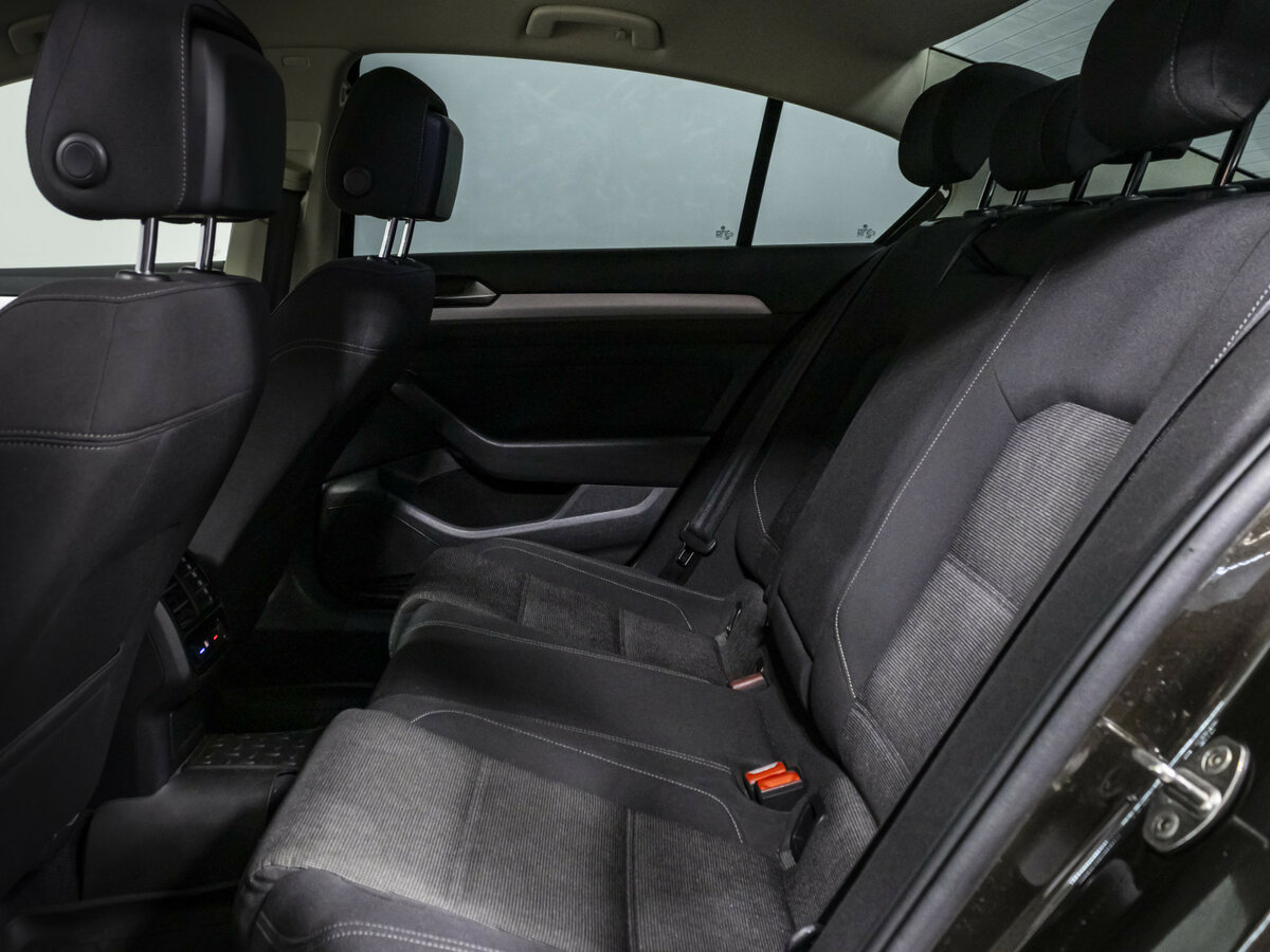 Volkswagen Passat б/у, 2017, Роботизированная. Фото: #10