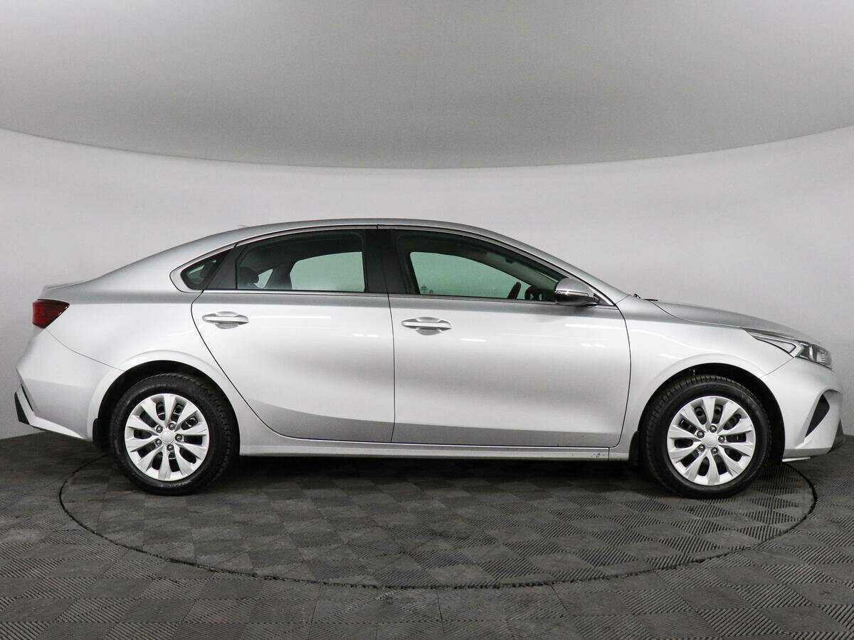 Kia Cerato б/у, 2021, Автоматическая. Фото: #3
