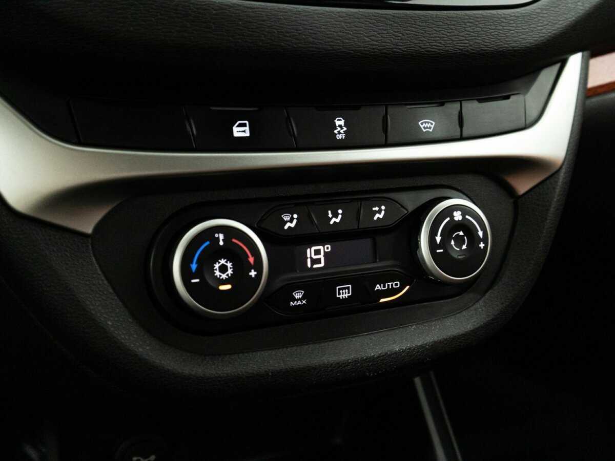 Lada (ВАЗ) Vesta б/у, 2018, Роботизированная. Фото: #15