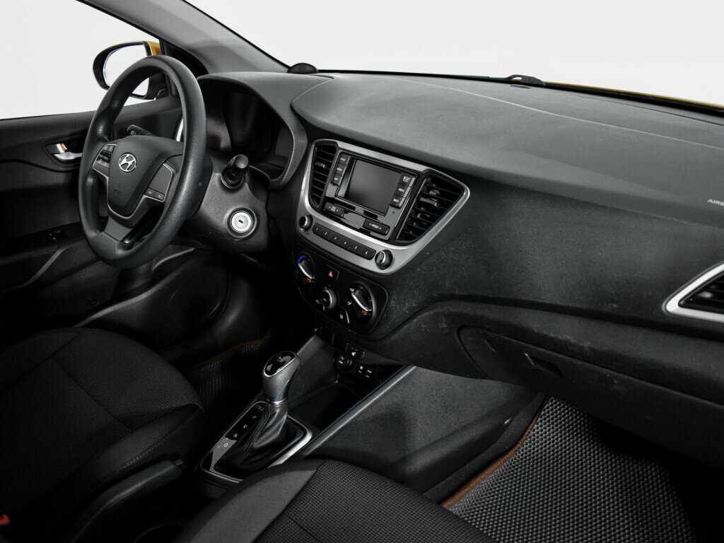 Hyundai Solaris б/у, 2017, Автоматическая. Фото: #11