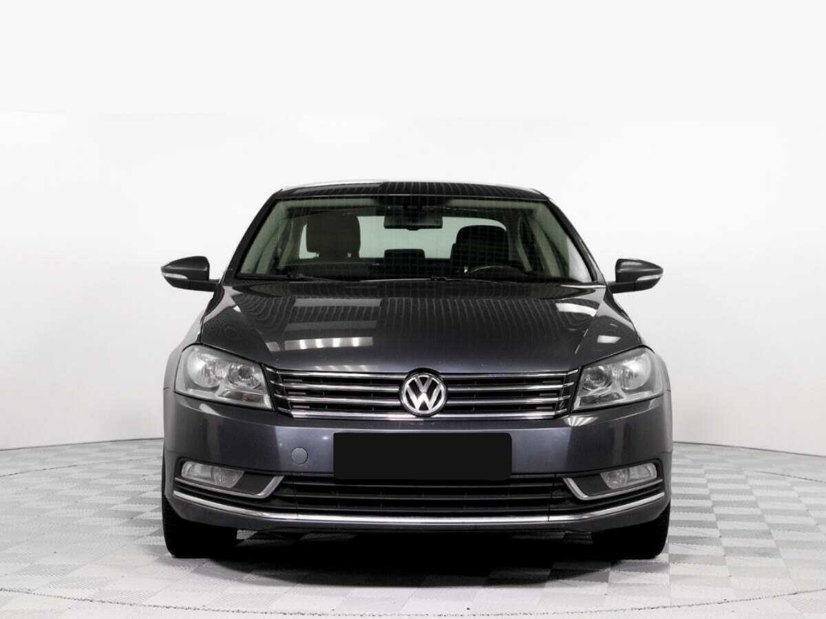 Volkswagen Passat б/у, 2012, Механическая. Фото: #0