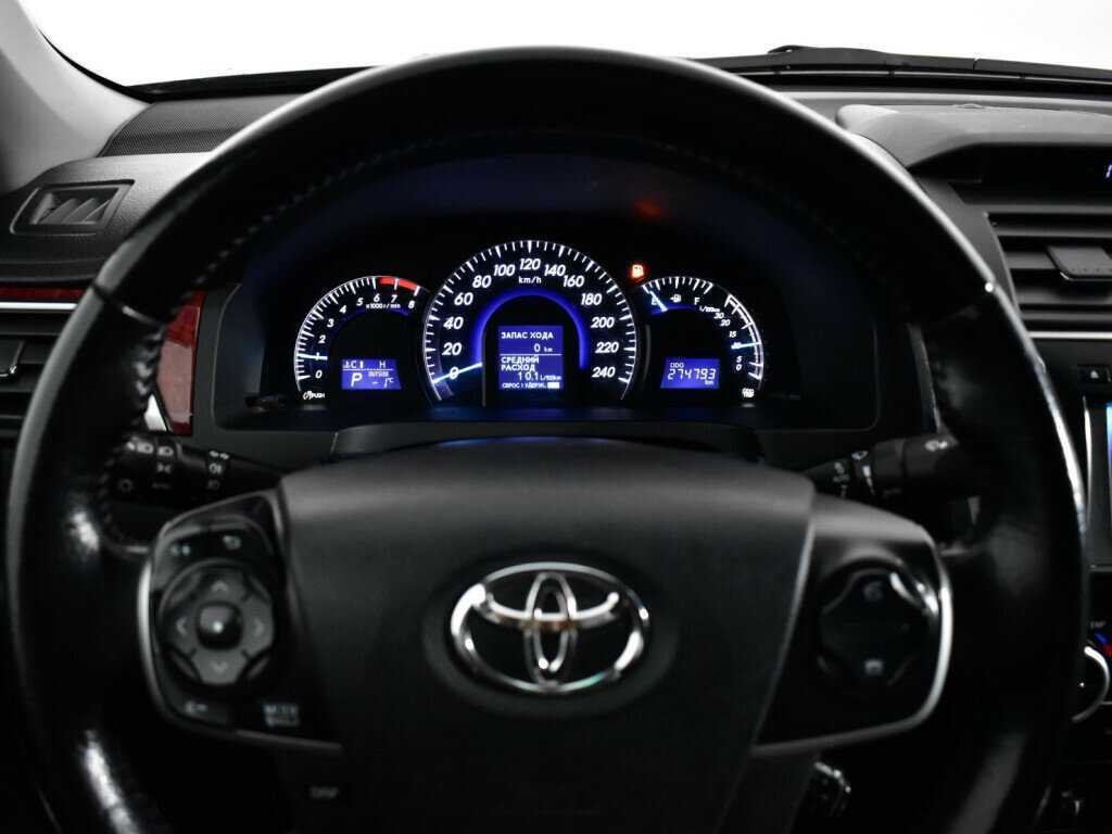 Toyota Camry б/у, 2014, Автоматическая. Фото: #10