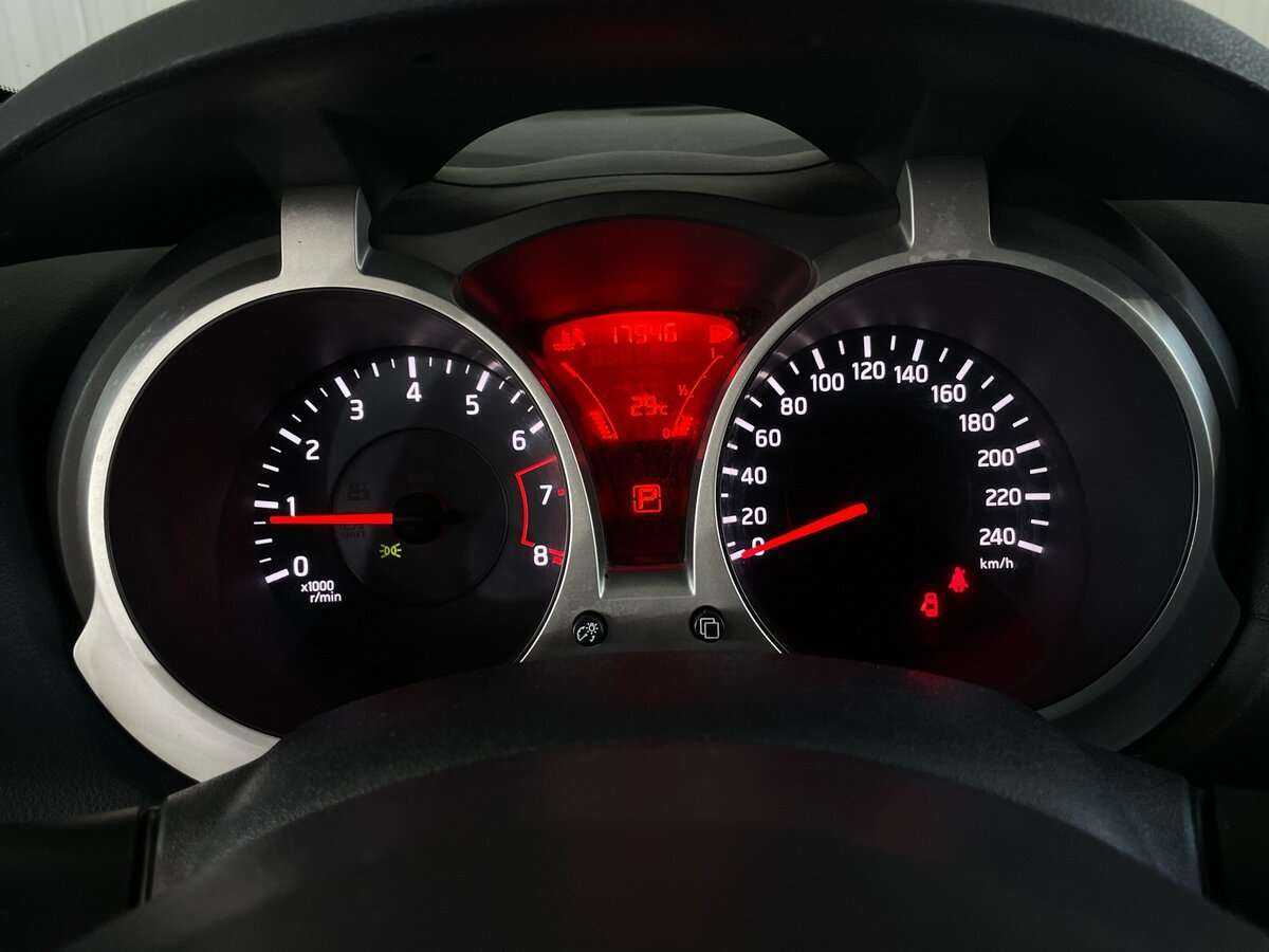 Nissan Juke б/у, 2014, Вариатор. Фото: #12