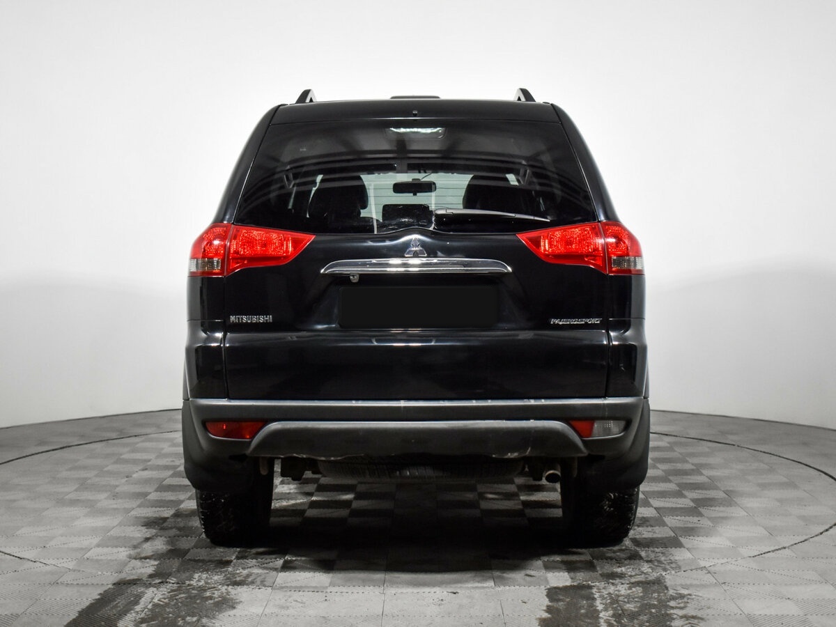 Mitsubishi Pajero Sport б/у, 2013, Автоматическая. Фото: #4