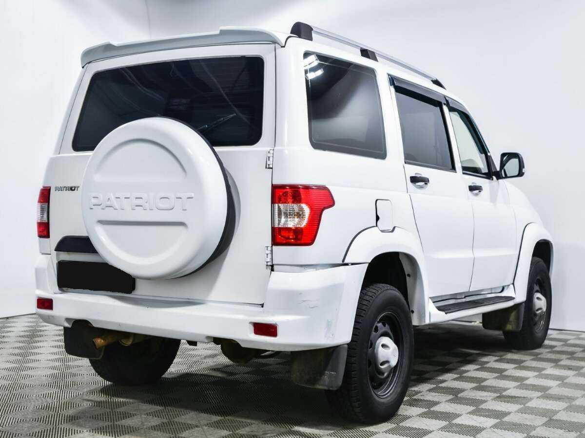 УАЗ Patriot б/у, 2017, Механическая. Фото: #3