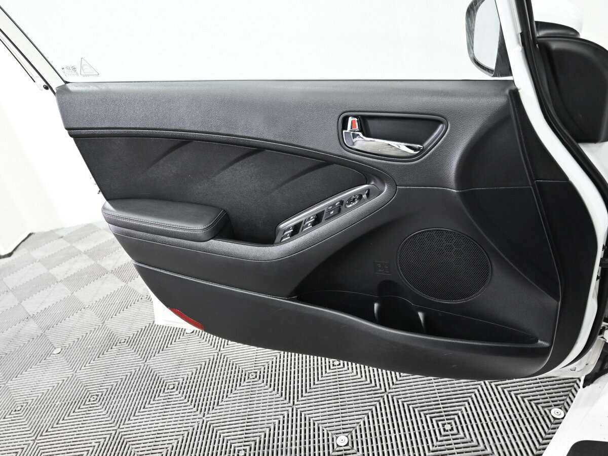 Kia Cerato б/у, 2015, Автоматическая. Фото: #13