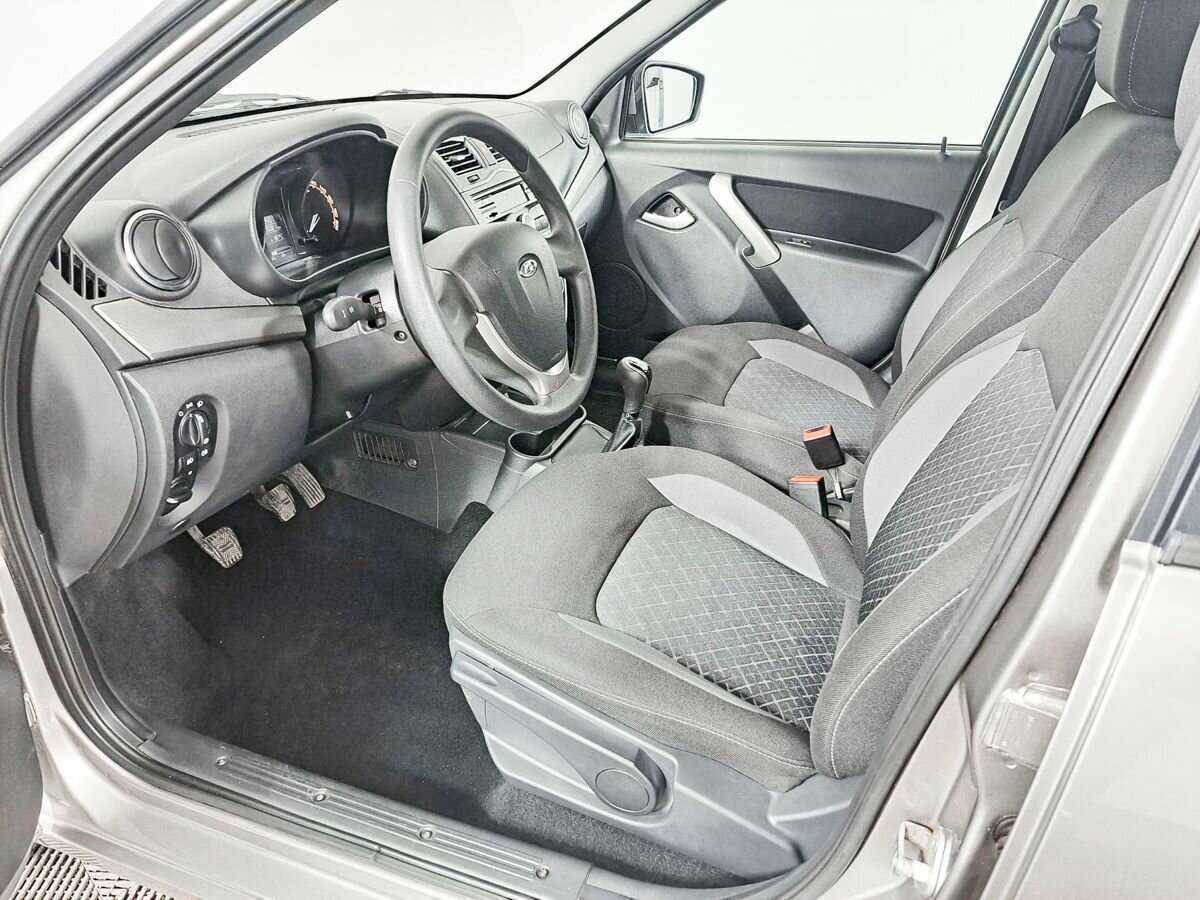 Lada (ВАЗ) Granta б/у, 2019, Механическая. Фото: #13