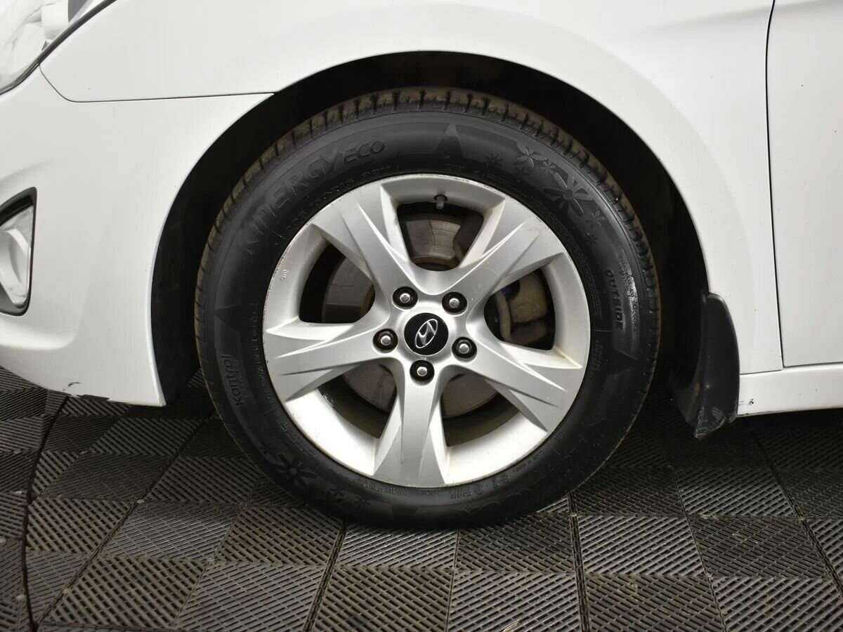 Hyundai i40 б/у, 2014, Автоматическая. Фото: #6