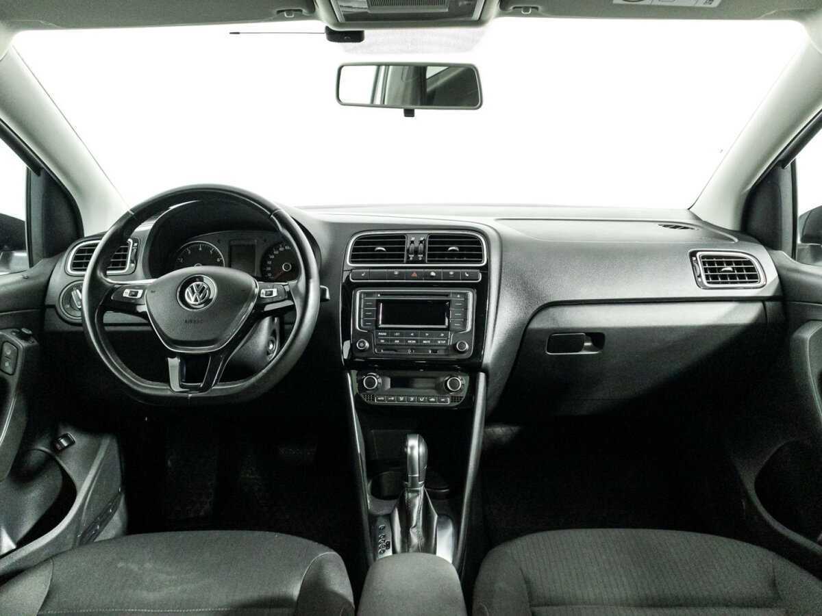 Volkswagen Polo б/у, 2018, Автоматическая. Фото: #12