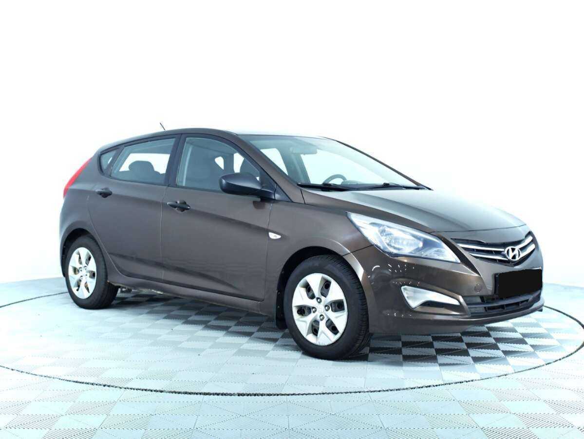 Hyundai Solaris б/у, 2015, Механическая. Фото: #2